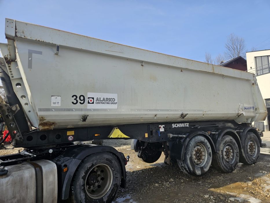 Vând semiremorcă Basculabila Schmitz 2014