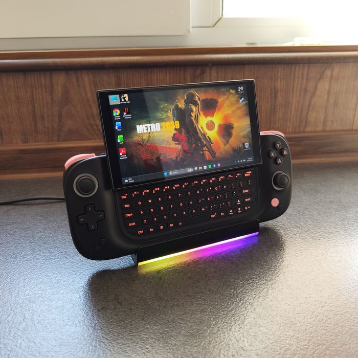 Laptop - consola - Ayaneo - Ryzen 7 - 8000serie - 1TB - 16GB