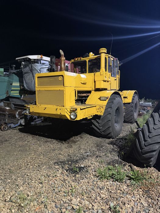 Продам Кировец К-701.