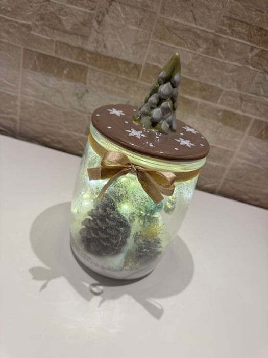 Стъклена декоративна ваза за коледна украса