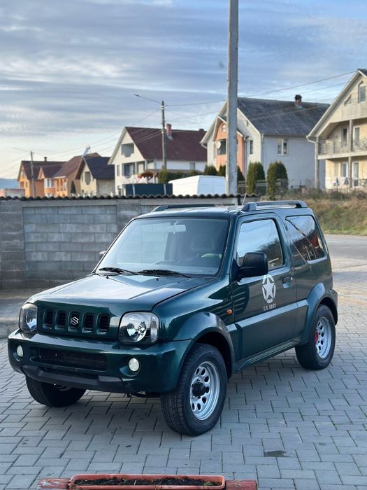 Vând Suzuki Jimny recent adus