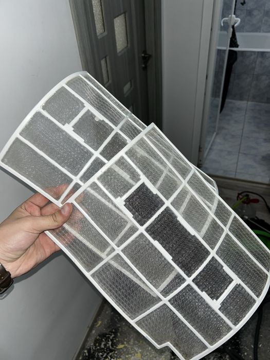 Curatare si igienizarea/verificare si incarcare freon aer conditionat