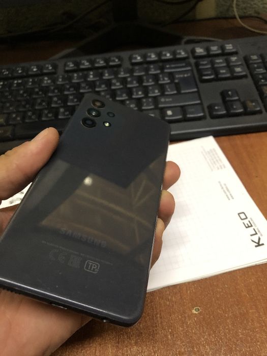 Samsung A 32 xolati ideal