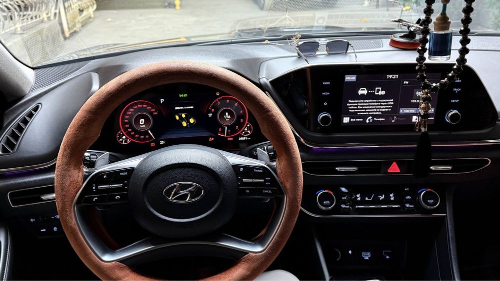 Hyundai sonata  2.5