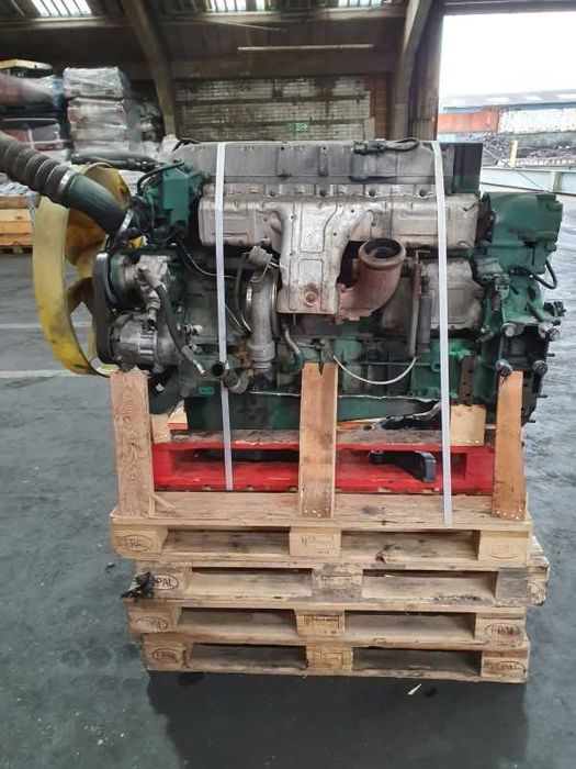 Motor complet pt camioane Volvo D300EUV - Piese de motor Volvo