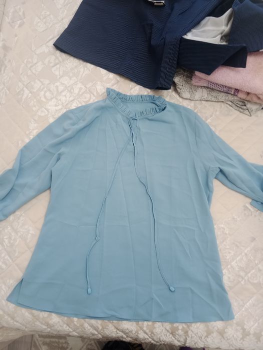 Продам турецкую тройку. Размер 46