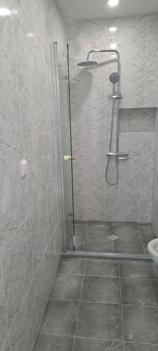 Стъклен параван за баня тип "Хармоника"