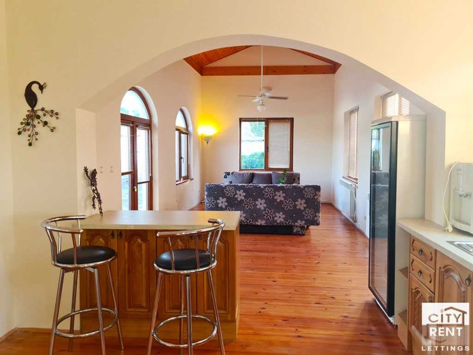 Дава се под наем Къща в с. Драгижево, Област Велико Търново - 150 кв.м за 847.62 € - Снимка #2