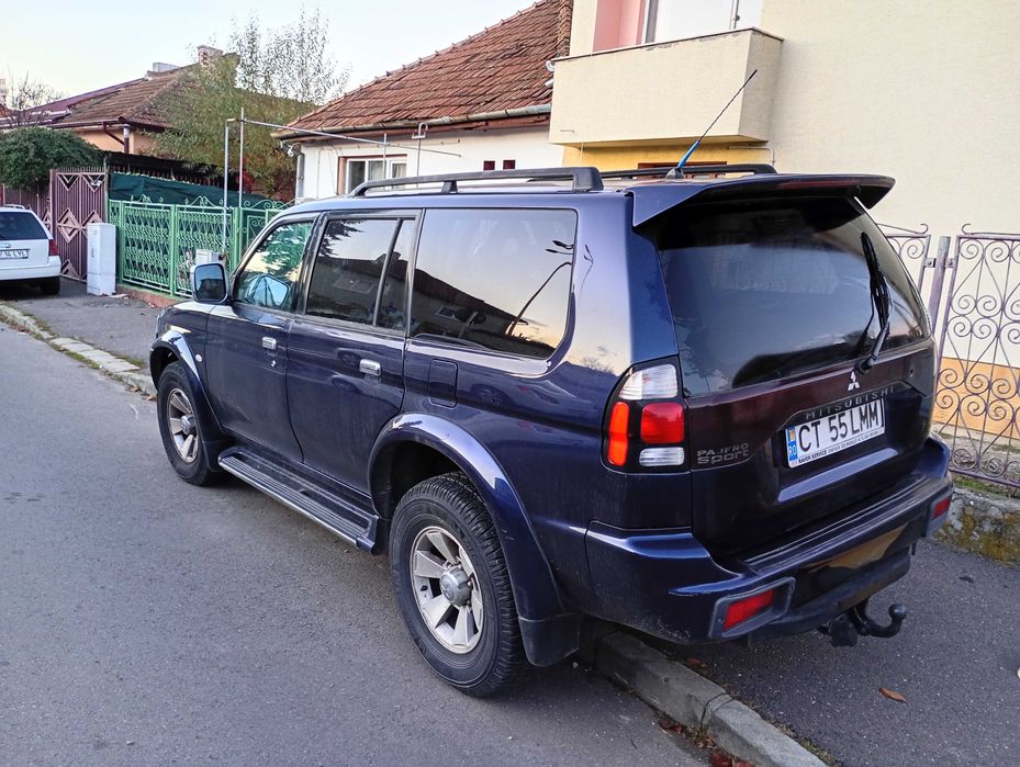 Mitsubishi  Pajero