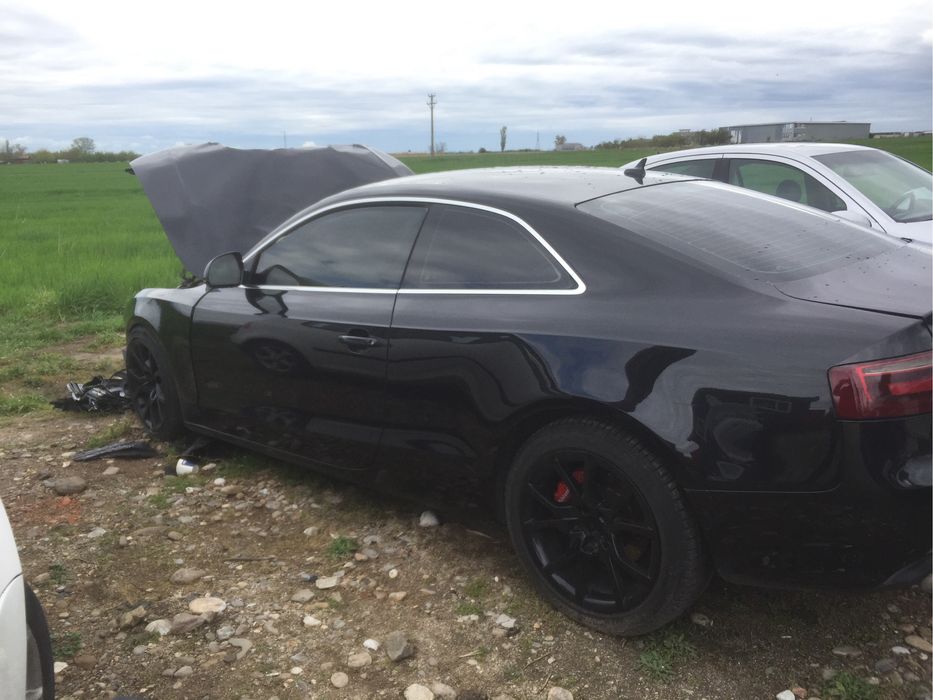 Хидравлична рейка за ауди а5 имам и други части за ауди а5 купе