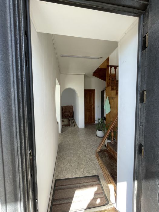 Сдам в аренду пол дома