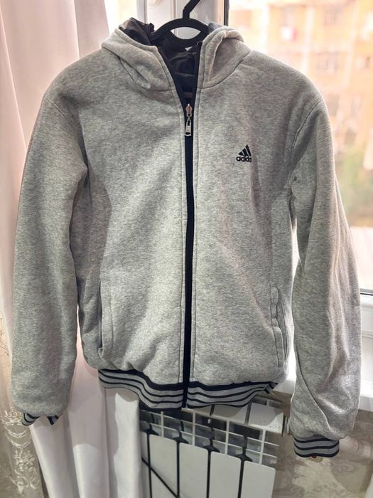 Спортивная куртка двухсторонняя