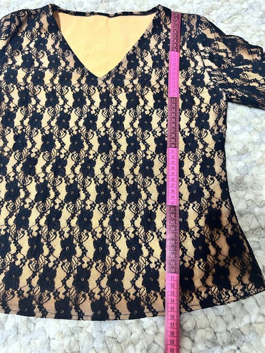 Bluzită elegantă, facuta pe comanda.