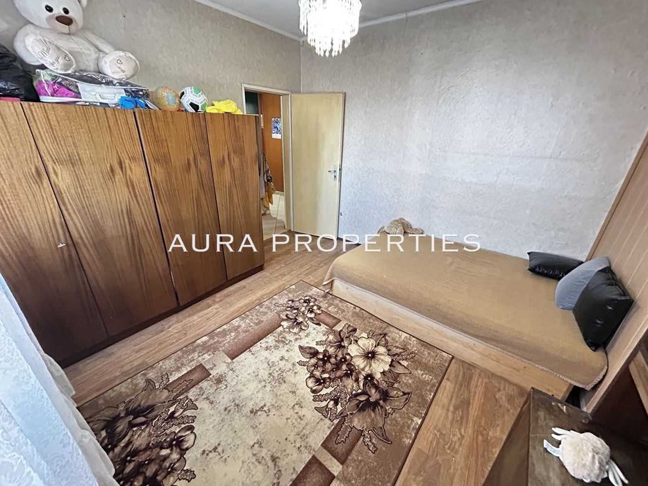 Продава се Двустаен апартамент в Разград, Орел - 62 кв.м за 946 €/кв.м - Снимка #3