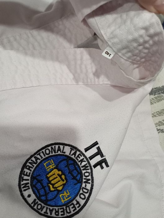 Кимоно таеквондо