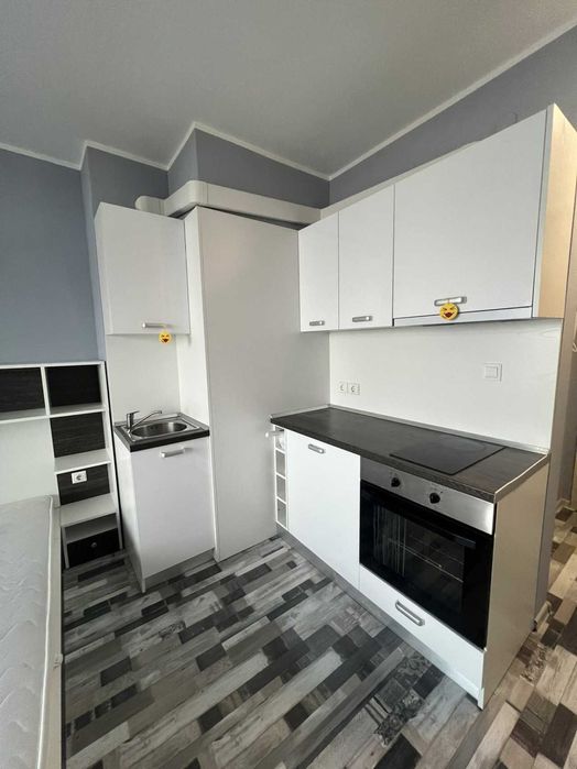 Дава се под наем Хотел в София, Студентски град - 55 кв.м за 30.6 € - Снимка #2