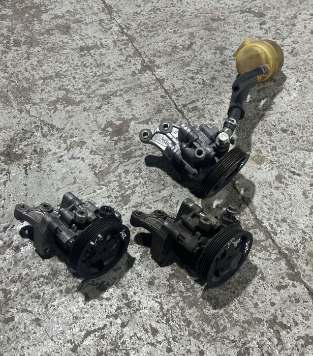 Гур насос Toyota Lexus 3uz-fe 4.3l 3 uz 3uz