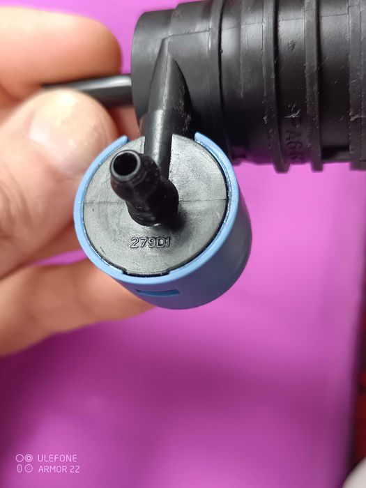 Помпа чистачки MEYLE, за Опел Зафира