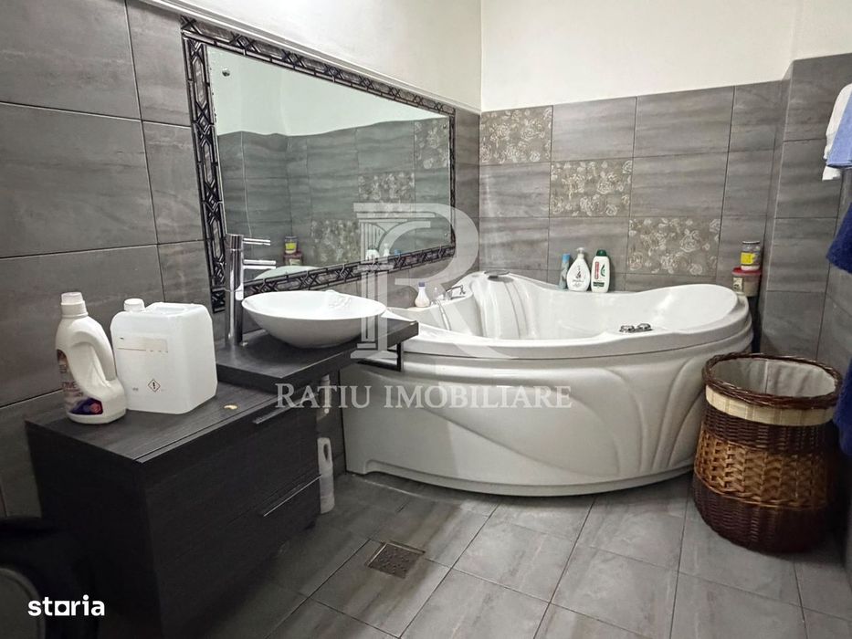 Apartament de LUX de închiriat | 2 Dormitoare | Locație CENTRALĂ — fotografia 3
