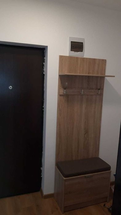 Inchirie garsoniera zona Lacul lui Binder cu loc de parcare