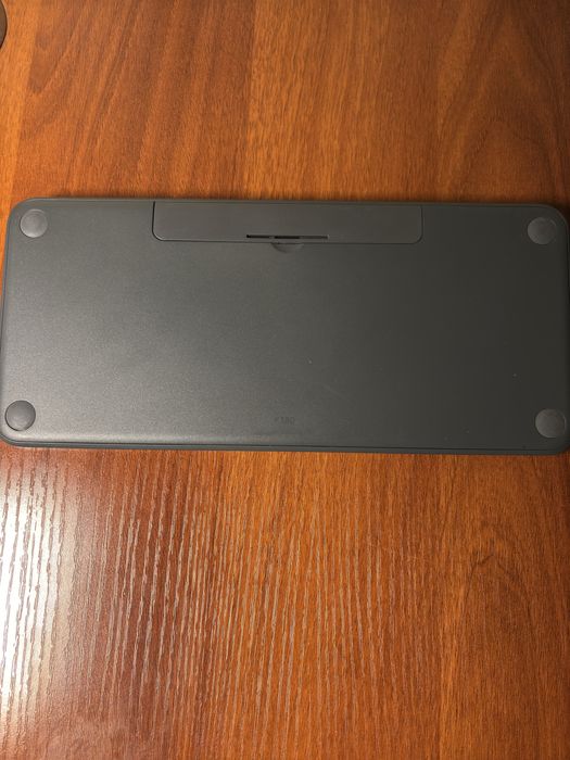 Logitech K380 Bluetooth