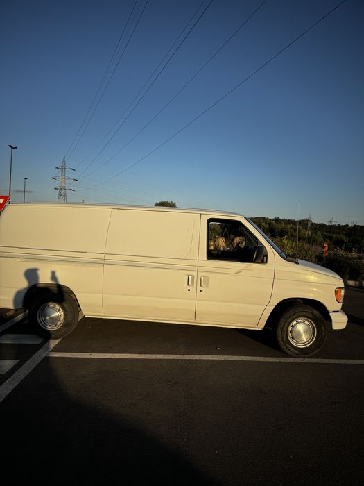 Ford Econoline 150