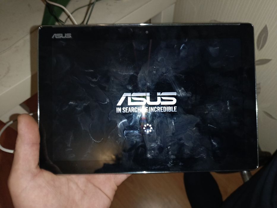 Asus zenPad 10 БЕЗУПРЕЧЕН.
