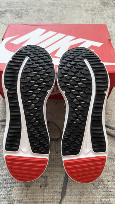 Маратонки Nike Cosmic Runner GS