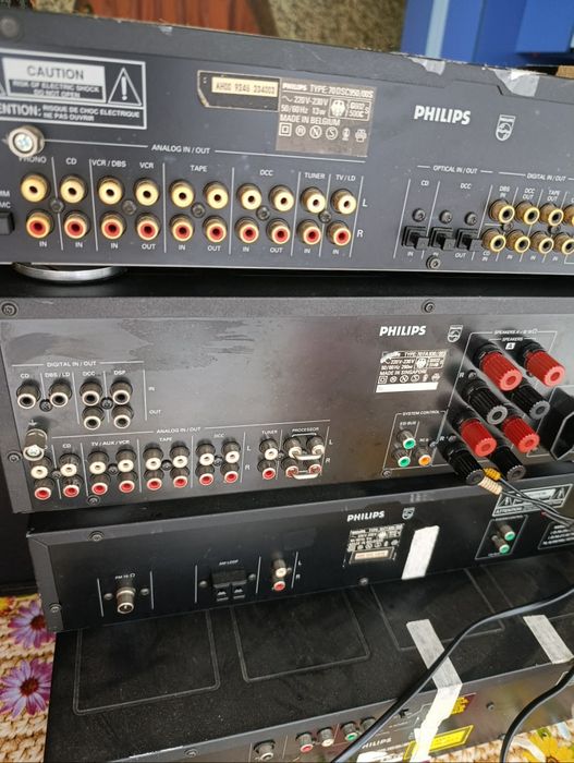 Vand boxe urgent detai la nr de telefon