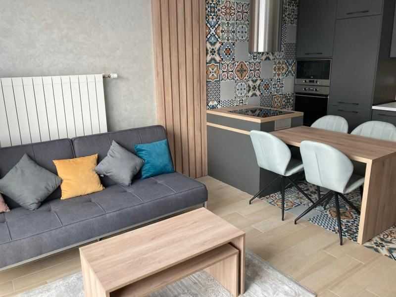 Дава се под наем Двустаен апартамент в София, Младост 2 - 69 кв.м за 484.5 € - Снимка #1