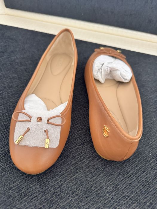 Balerini noi,originali  Lauren Ralph
