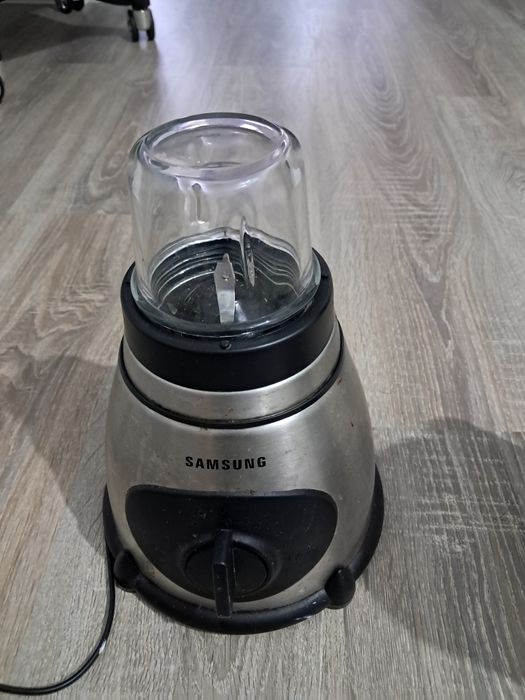 Продам блендер б/у