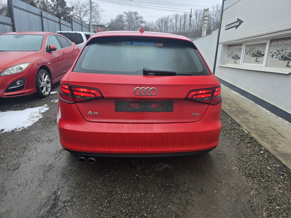 Dezmembrez Audi A3 8V hatchback 2.0 TDI cod CRB an 2015