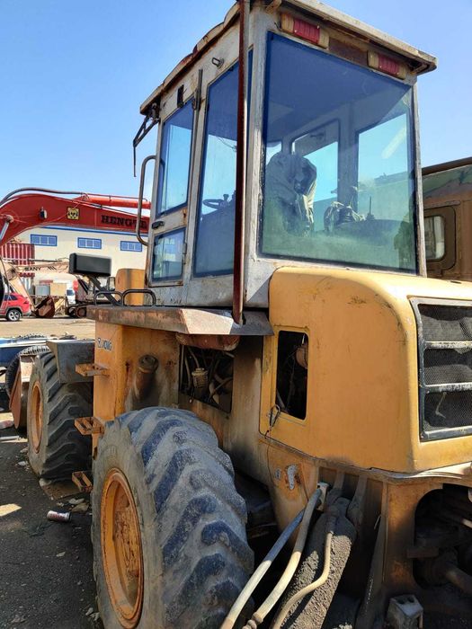 Продам экскаватор-погрузчик XCMG