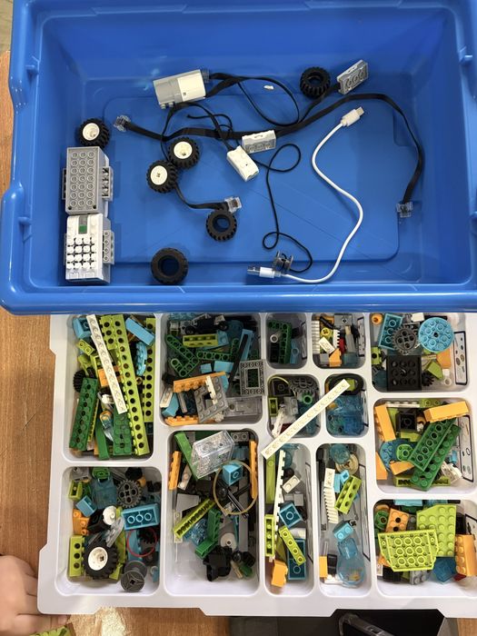 конструктор Лего Lego wedo 2,0