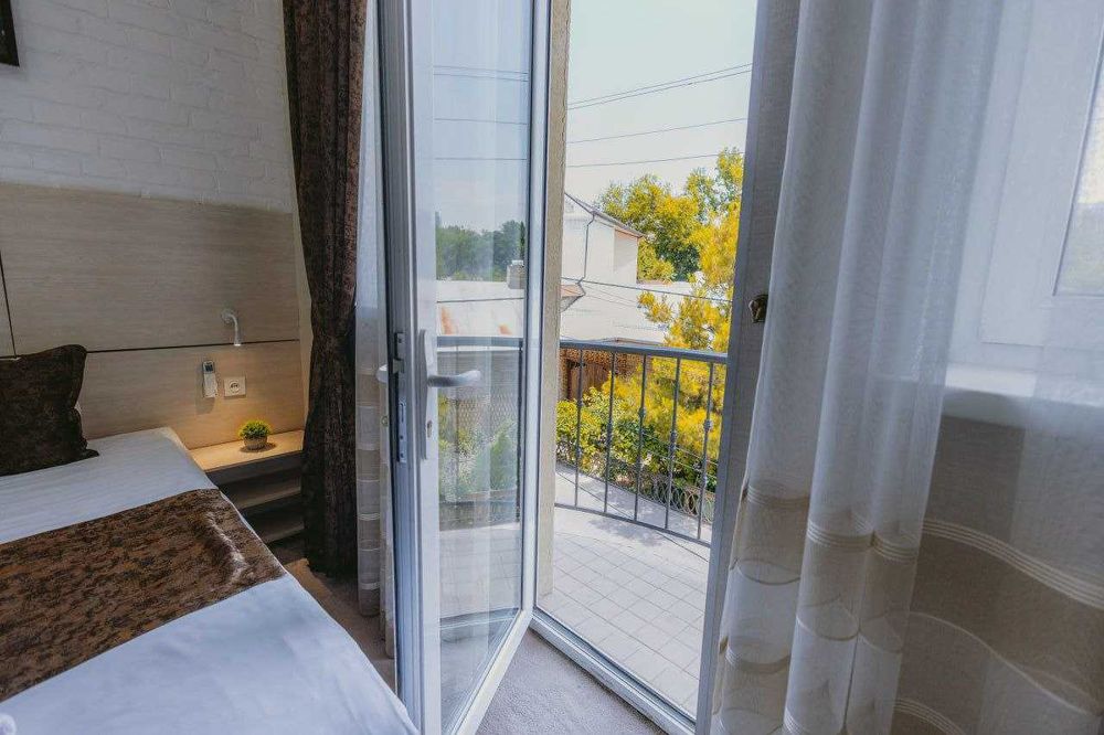 City Hotel – Toshkent shahar , Bobur Park yaqinida