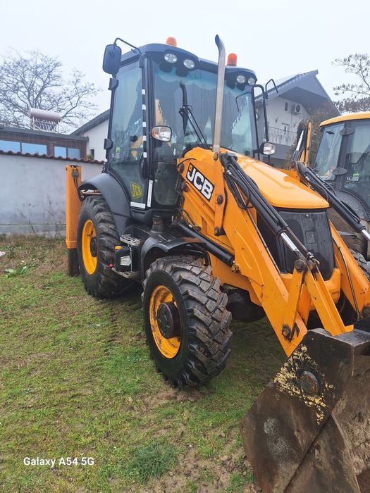 Buldoexcavator JCB 3CX 2015
