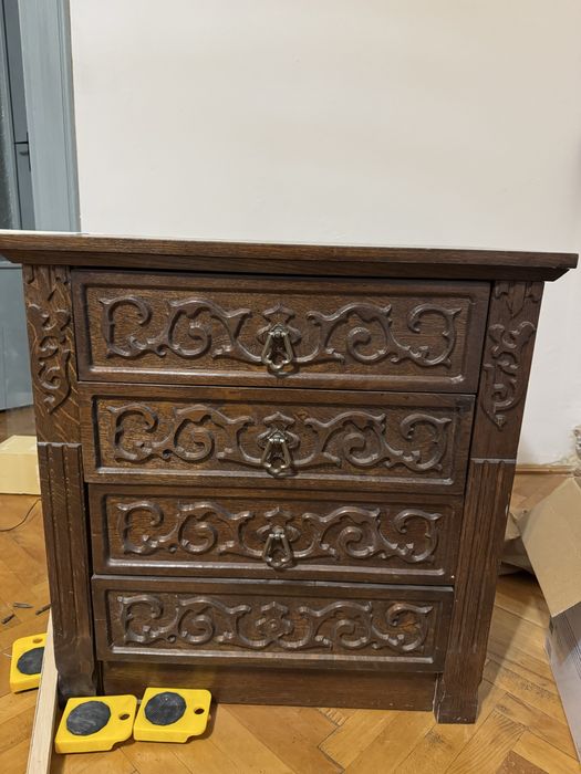 Comoda lemn masiv vintage