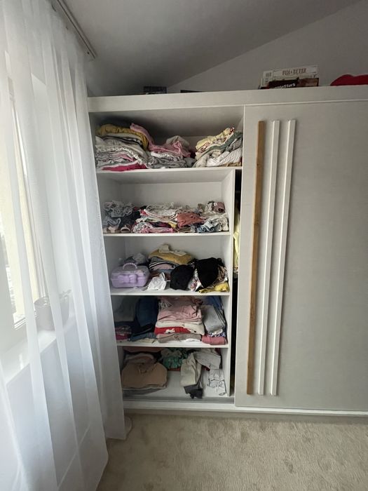 Dulap de vanzare aproape nou