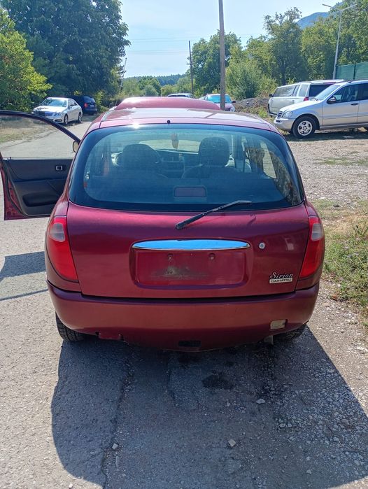 Daihatsu Sirion 1.0i на части !!!