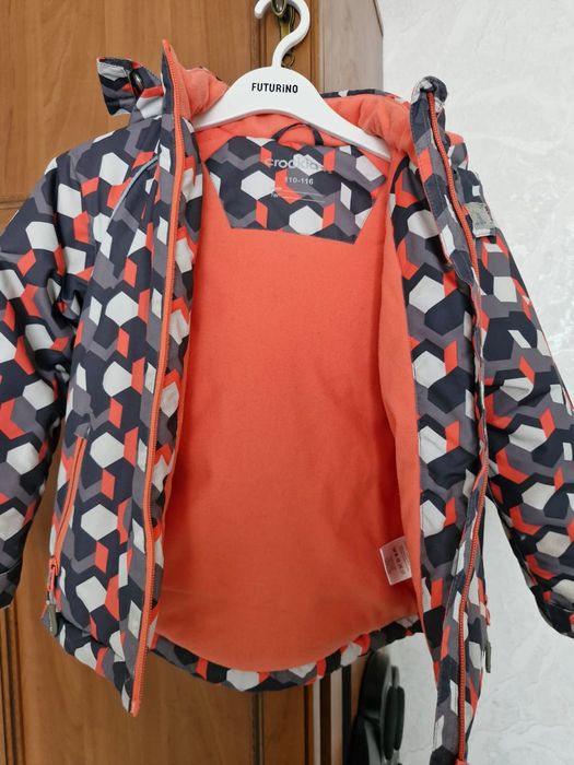 Продам куртки детские для мальчика