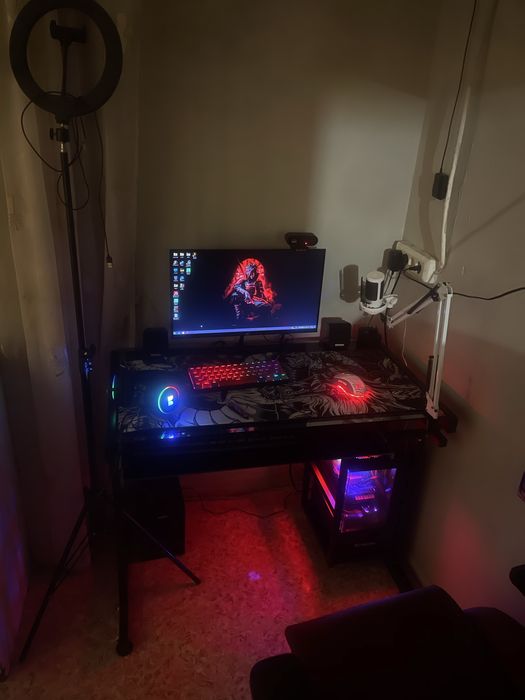 Продам компьютер в хорошем состоянии