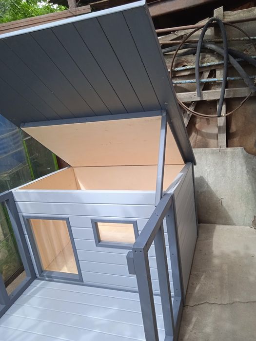 Утеплённая будка для собаки