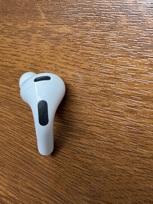 Левый Наушник Airpods Pro 3(Оригинал 100%)