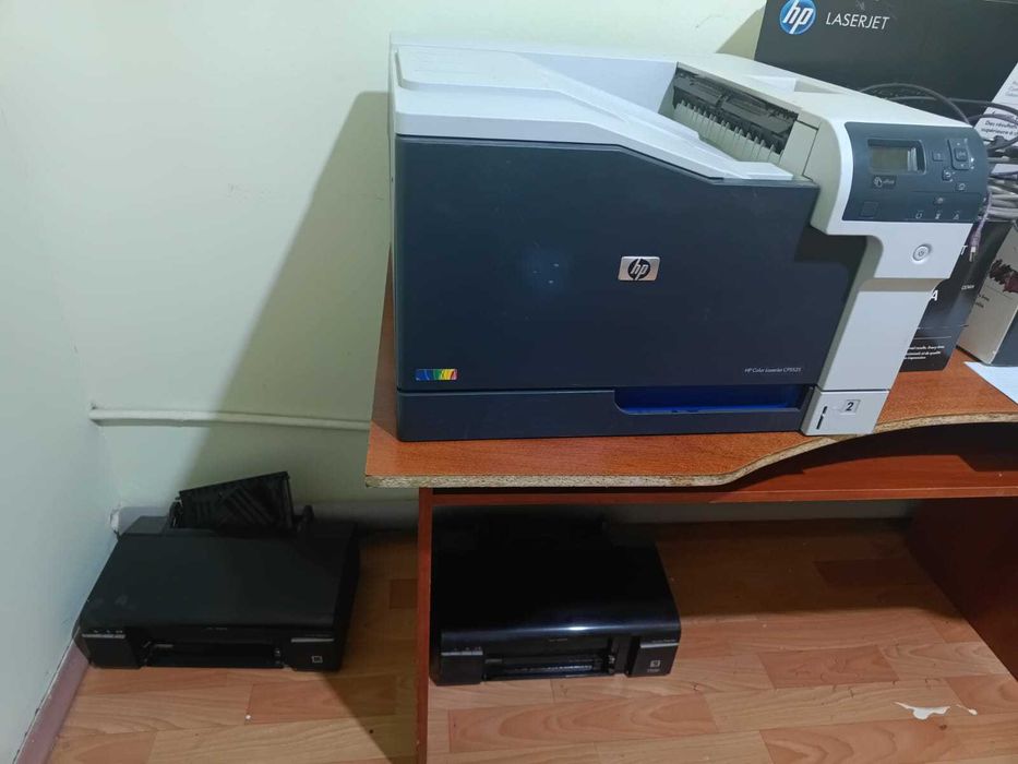Срочно продам принтер дешево