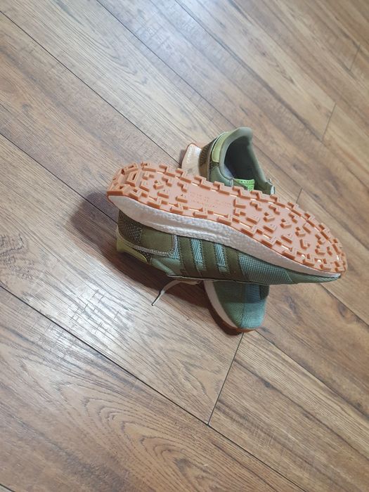 Vând Adidas Retropy