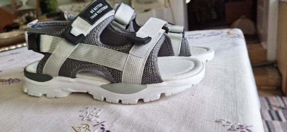 Sandale mărimea 38 smyk kids