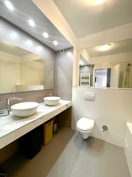 PF inchiriez apartament cu 3 dormitoare, 2 bai, parcare, PRIMA Sucevei