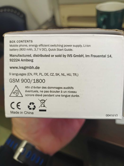 Telefon cu butoane pentru seniori-varstnici