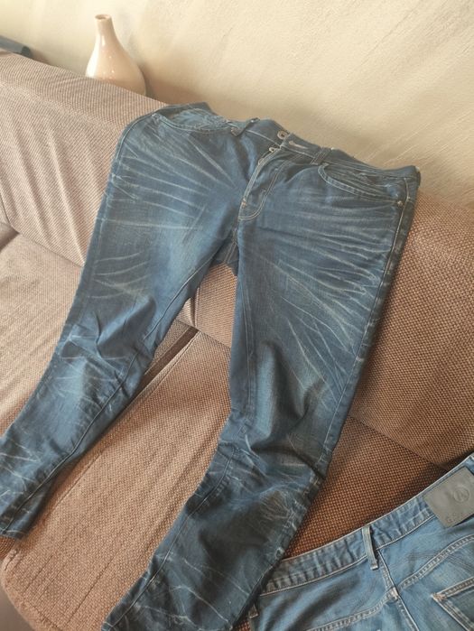 G-STAR , Pause, Jack&Jones.